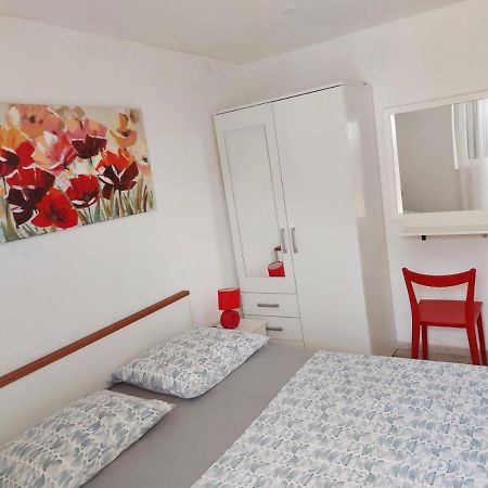 Apartments Villa Antony ドルヴェニク エクステリア 写真